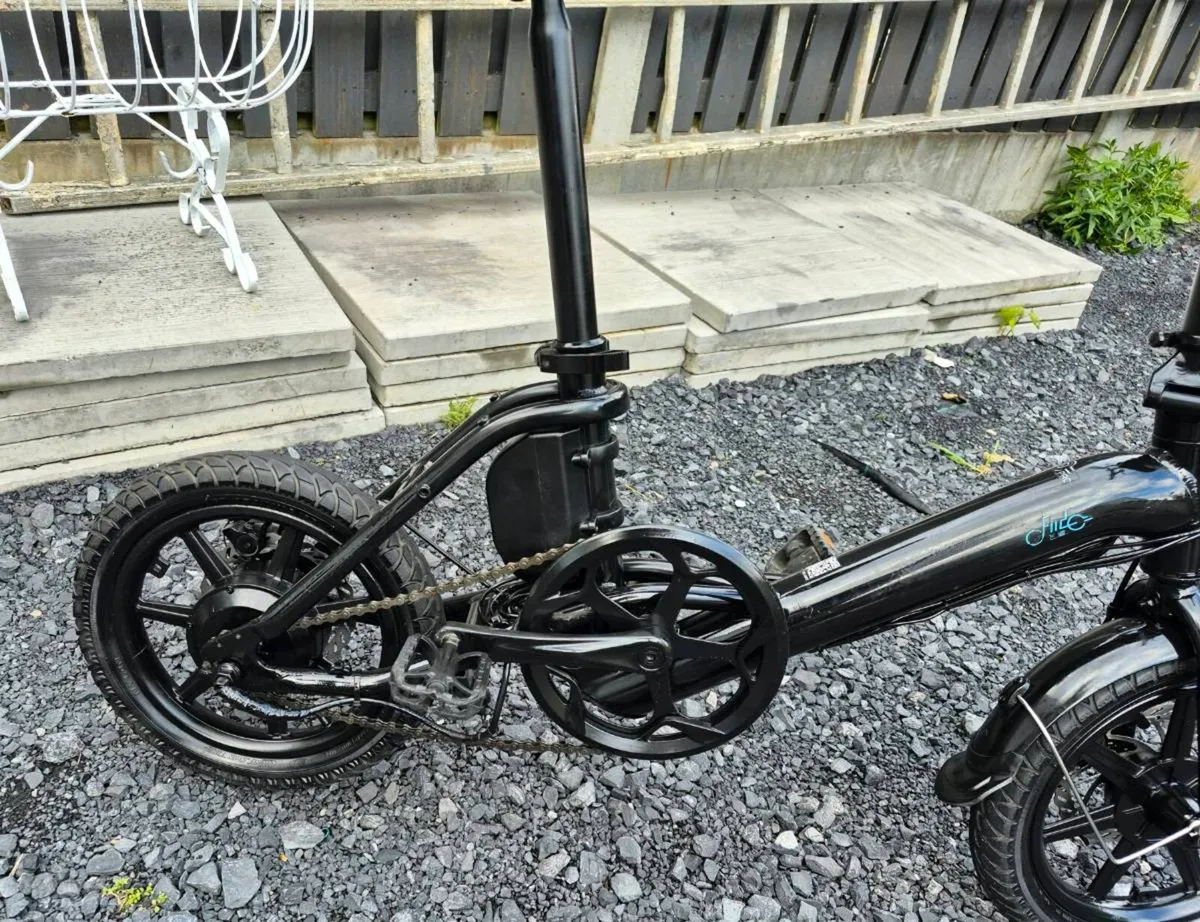 Fiido D3 pro Folding Electric Bike open to all off - Image 2