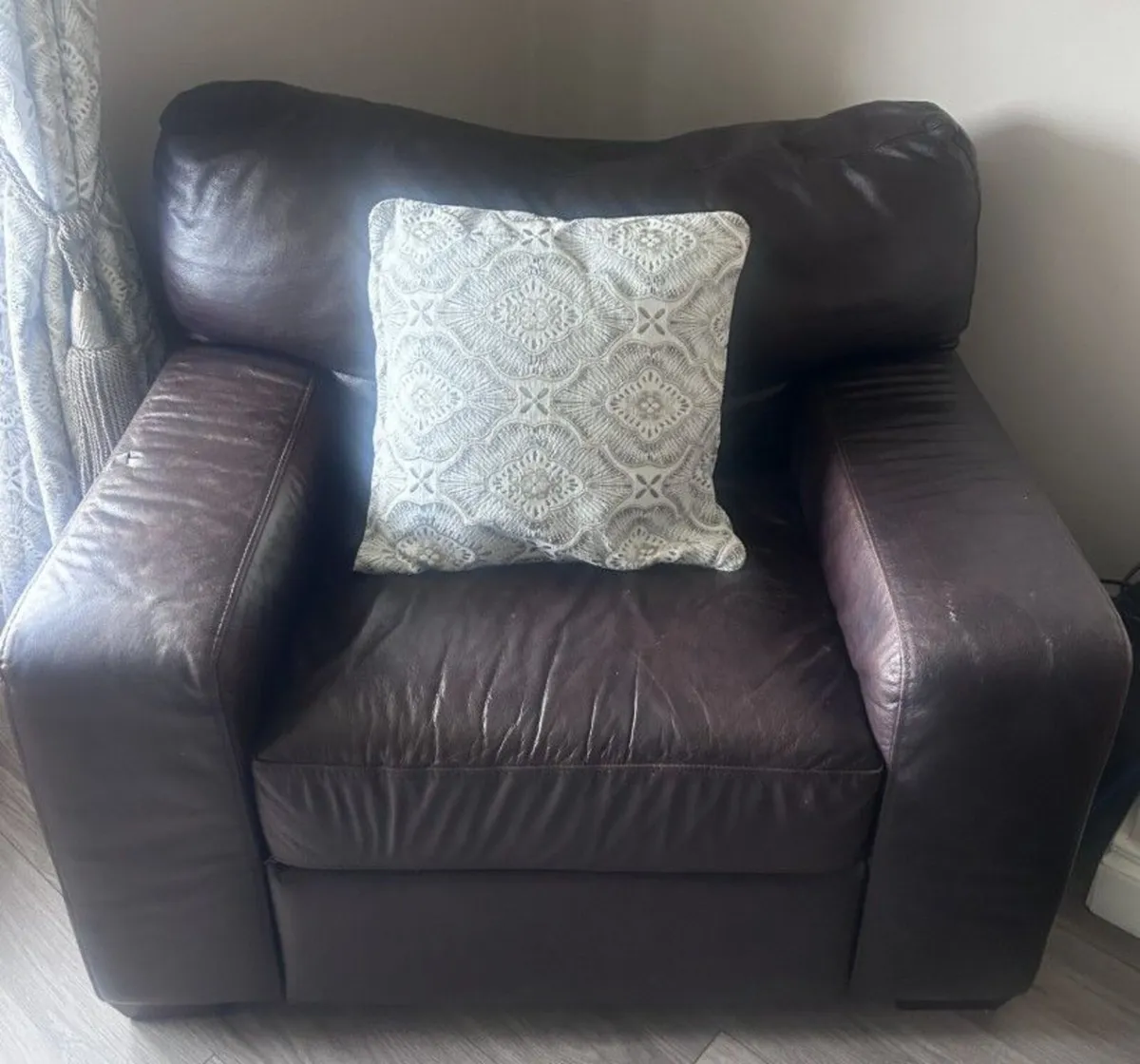 3 Piece Brown Leather Suite (Free to collect) - Image 1