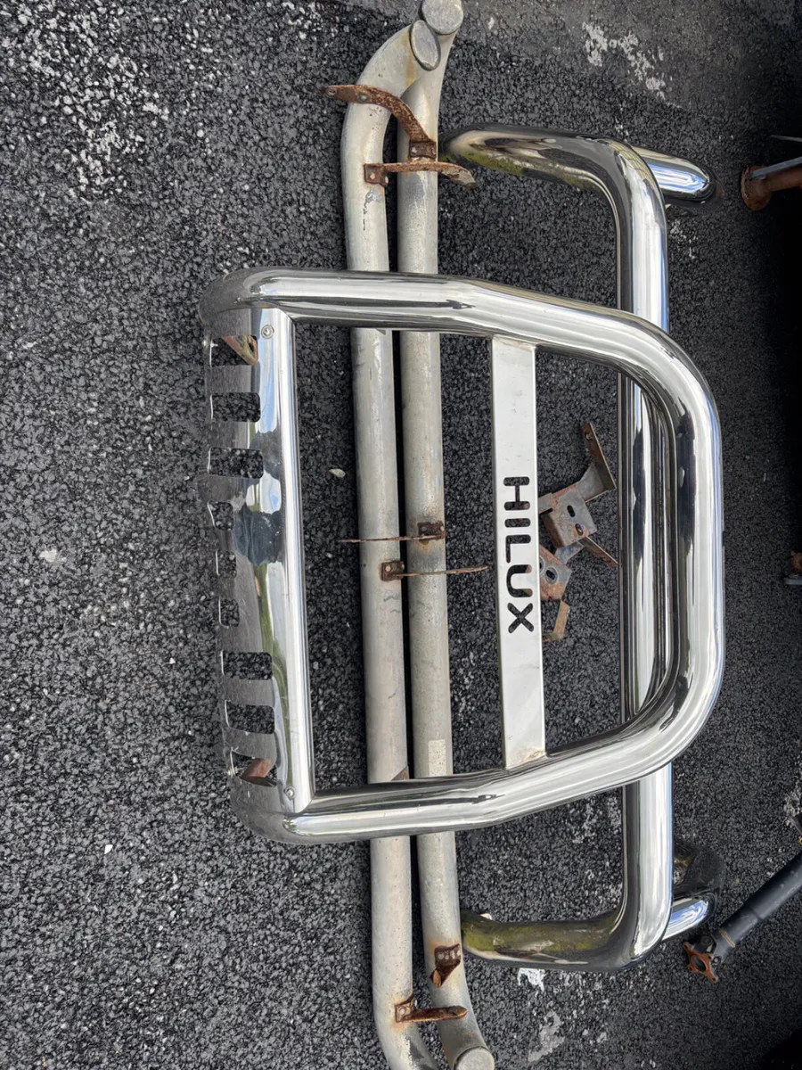 Toyota Hilux Back Bar & Front Bar - Image 1