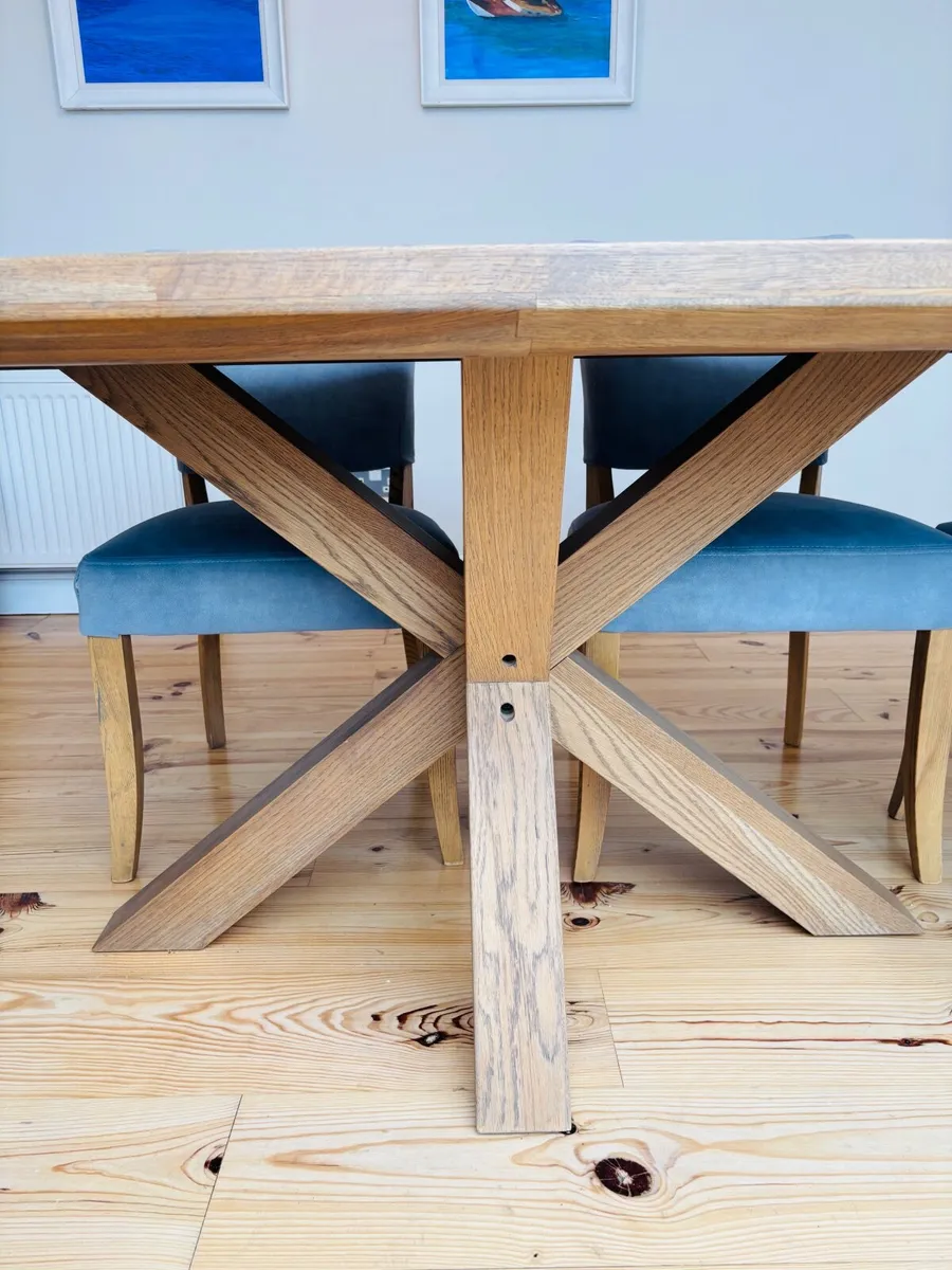 Kitchen or dining room table and chairs - Image 3