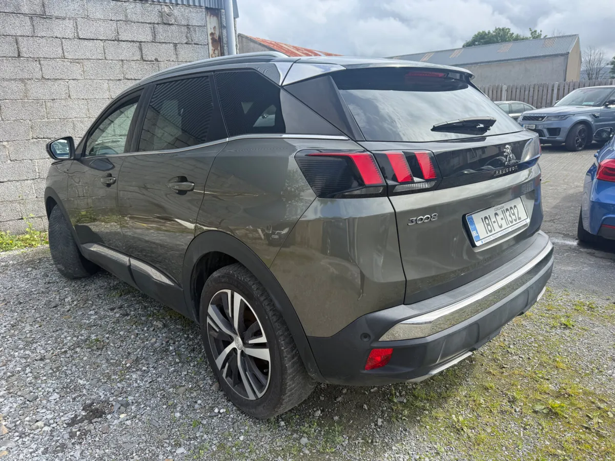 ⚫️Peugeot Top spec 3008 2018⚫️ - Image 3