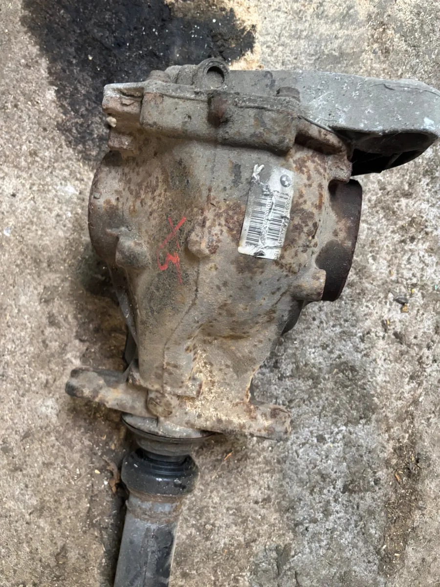 BMW X5 2012 Rear Differential - Image 1