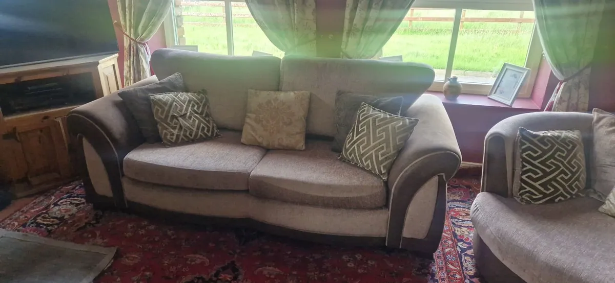 Sofa - Image 2
