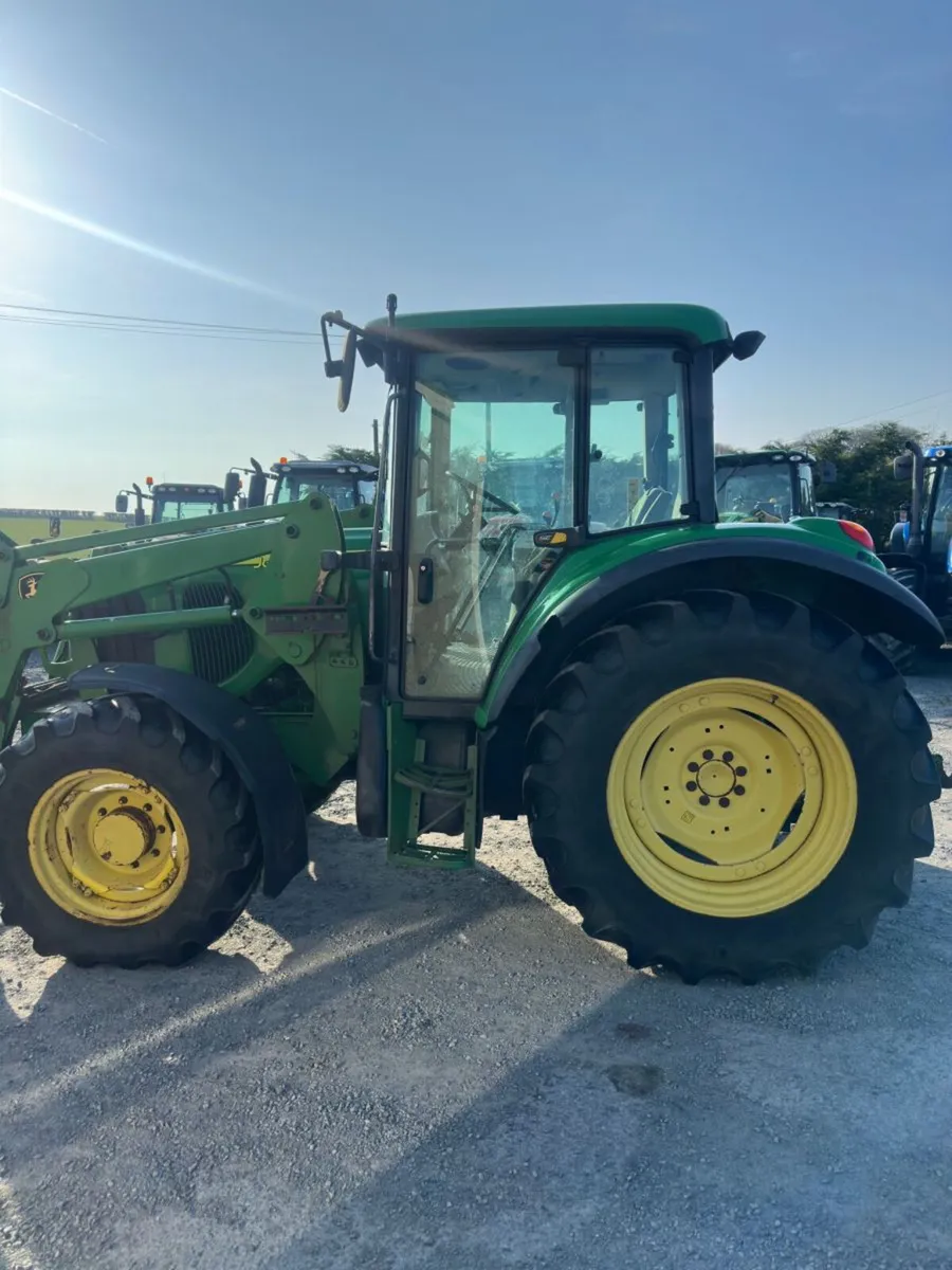 Joohn Deere 6220 - Image 4
