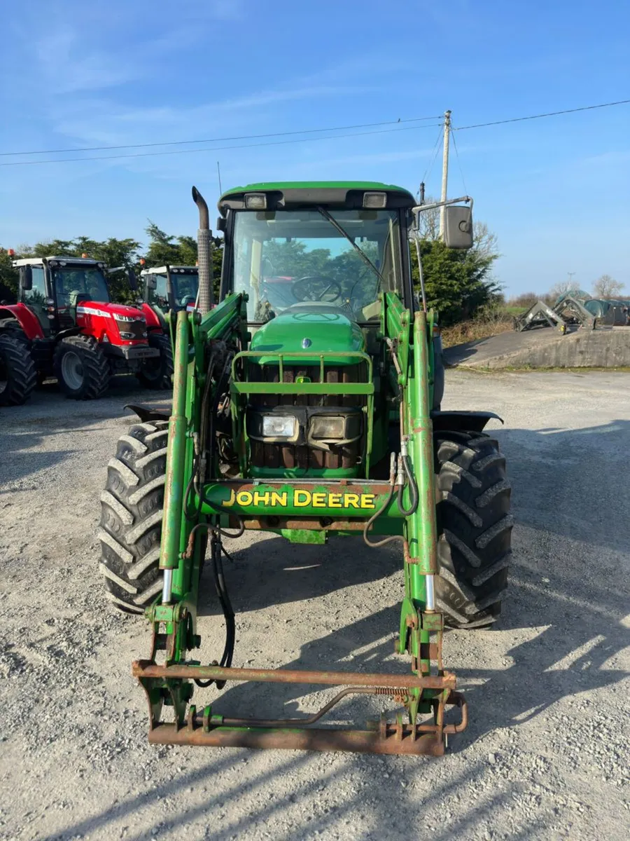 Joohn Deere 6220 - Image 2