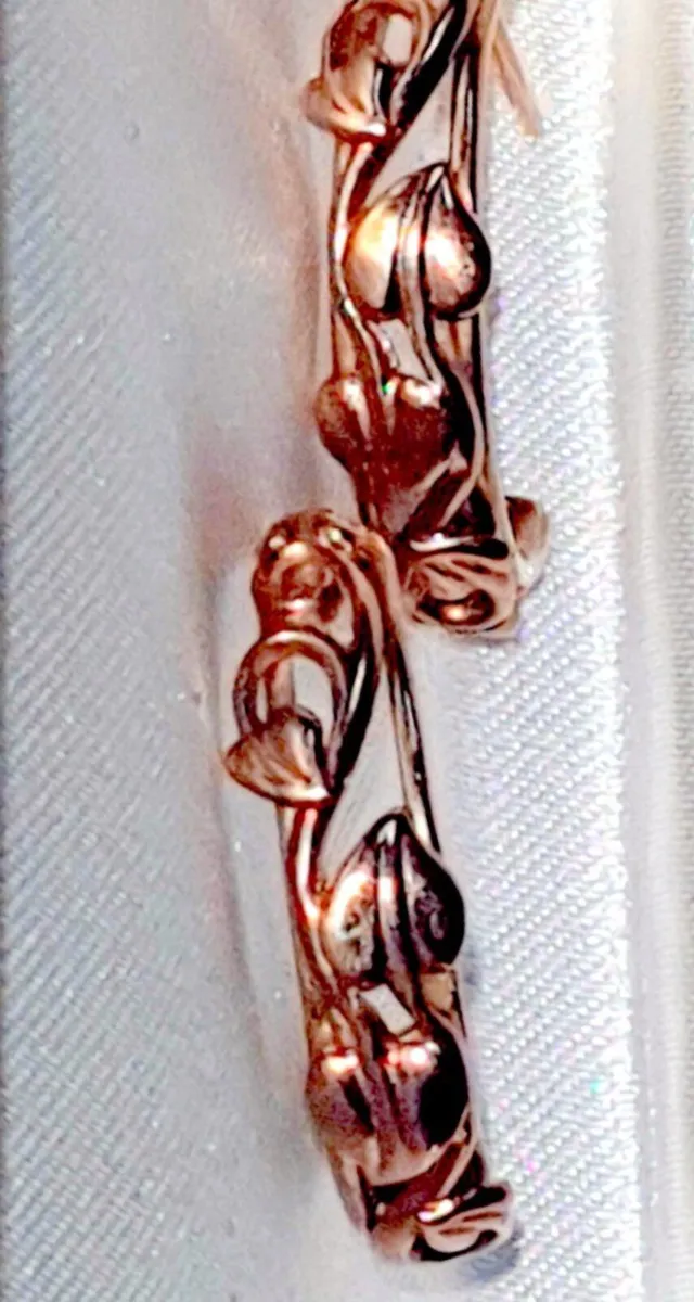Vintage Hallmarked 9ct Gold Harrods Hoop Earrings - Image 2