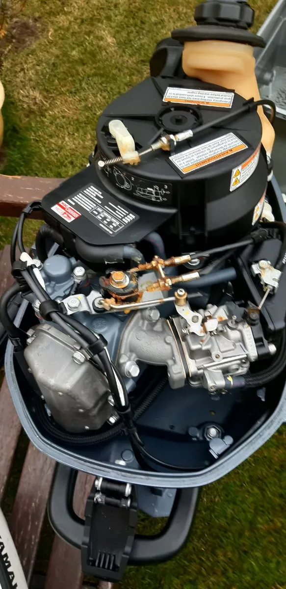 Yamaha 4HP, 4 Stroke, Shortshaft outboard engine - Image 4
