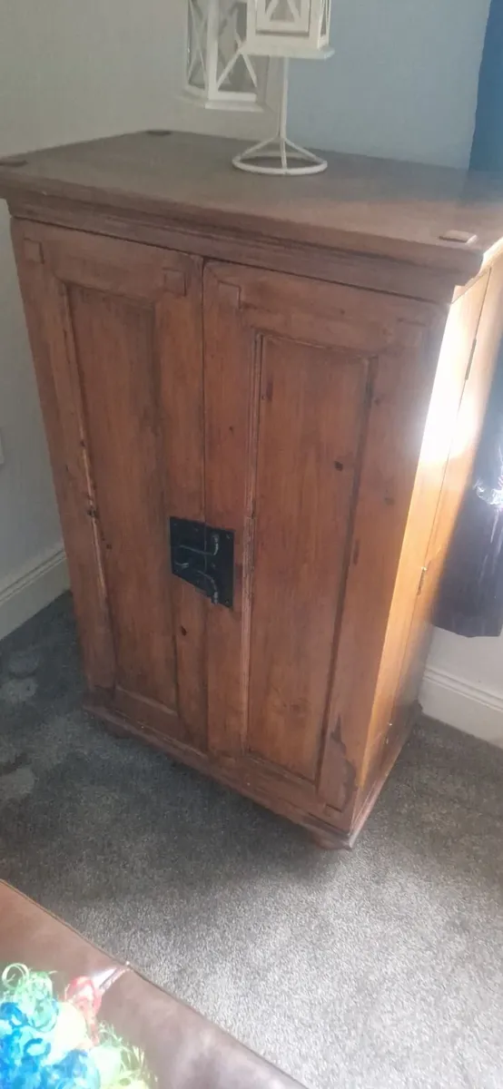 Bookcase