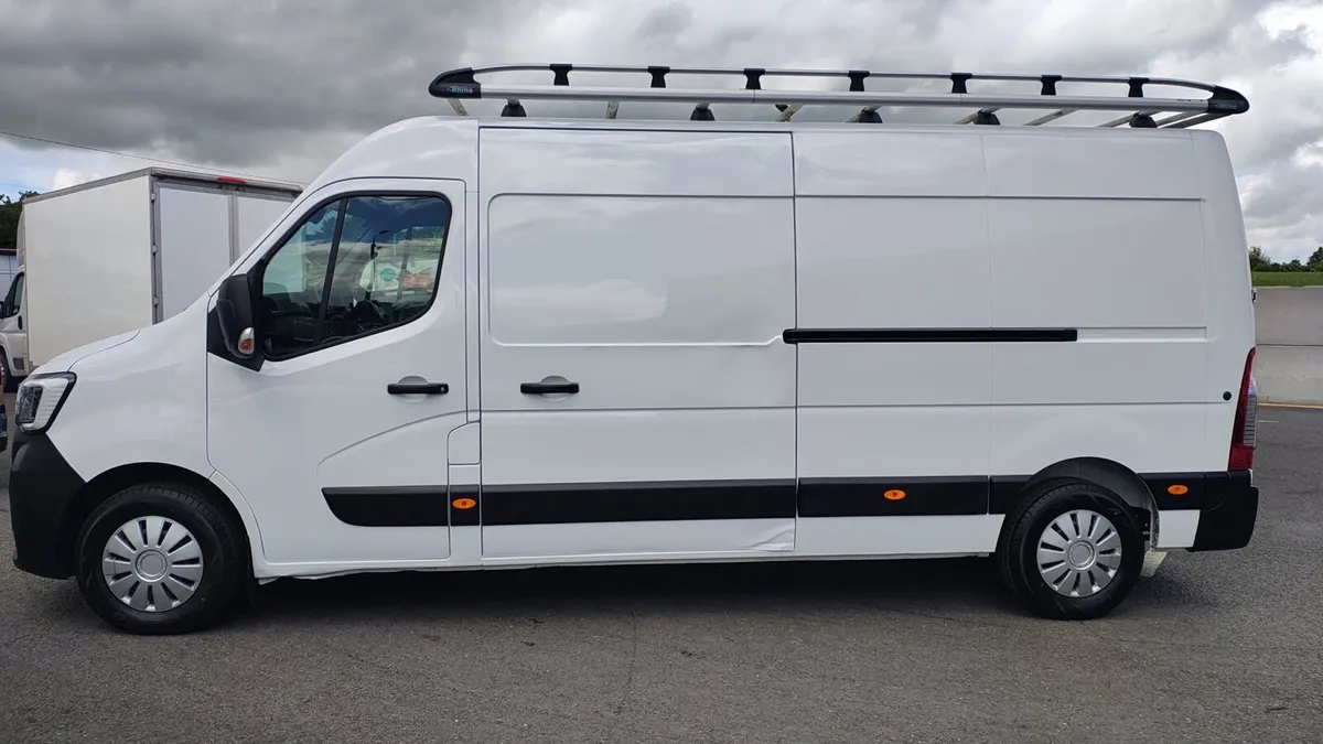 RENAULT MASTER - Image 4
