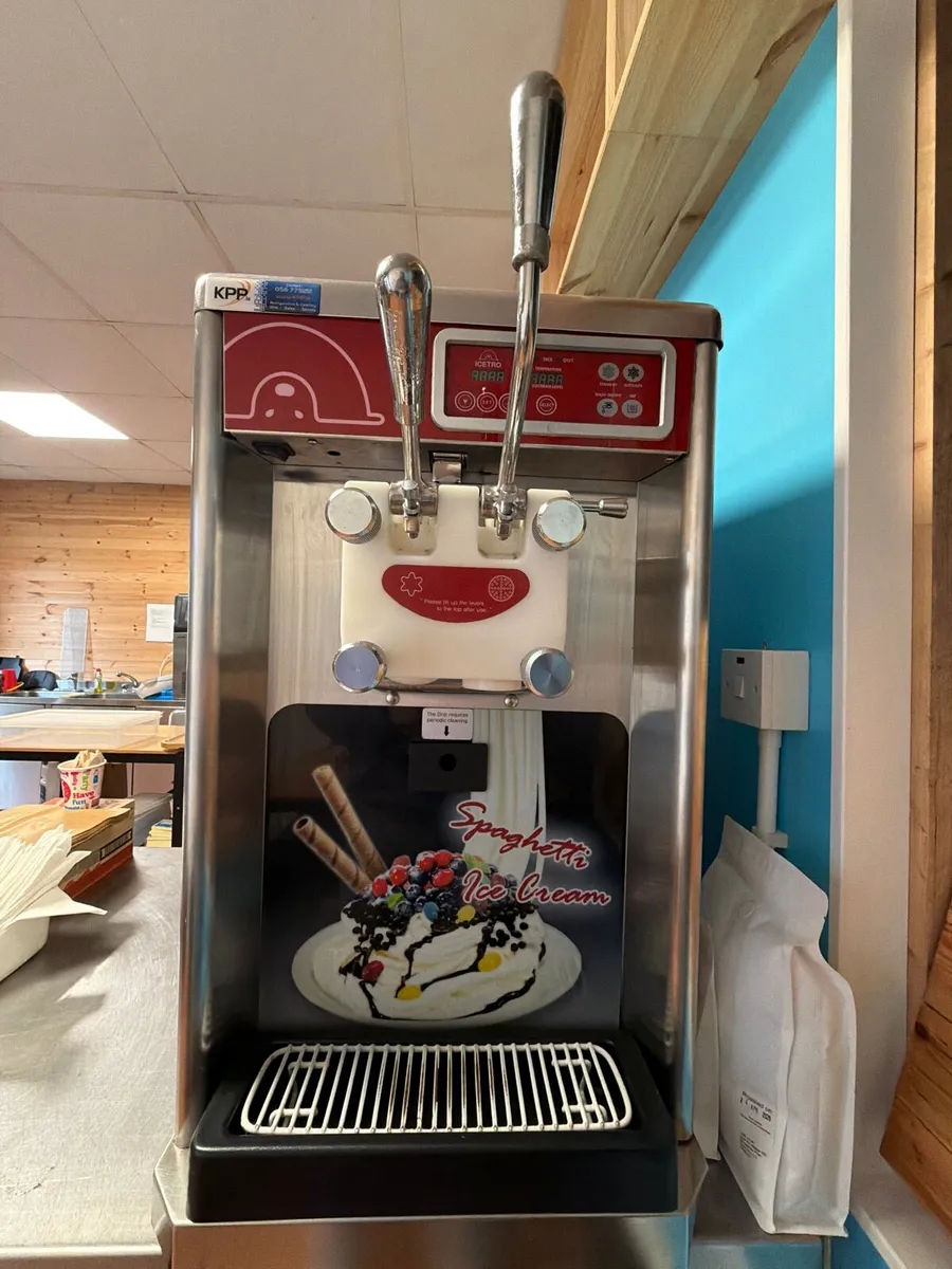 Icetro spaghetti ice cream machine - Image 1