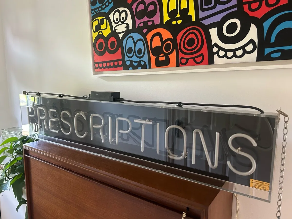 Antique vintage neon light completely refurbished - Image 2