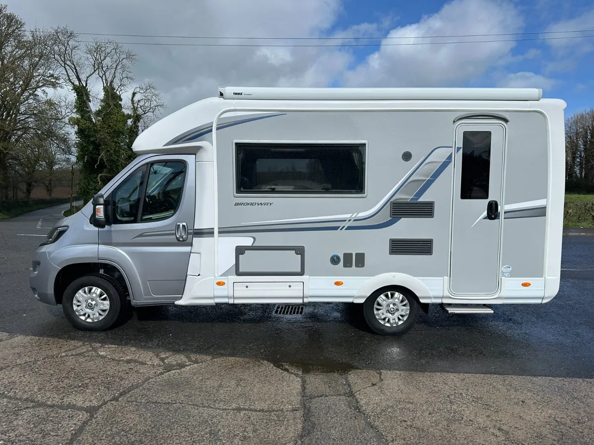 2022 Auto-Sleeper Broadway EK TB LP – 11,805 Miles - Image 2