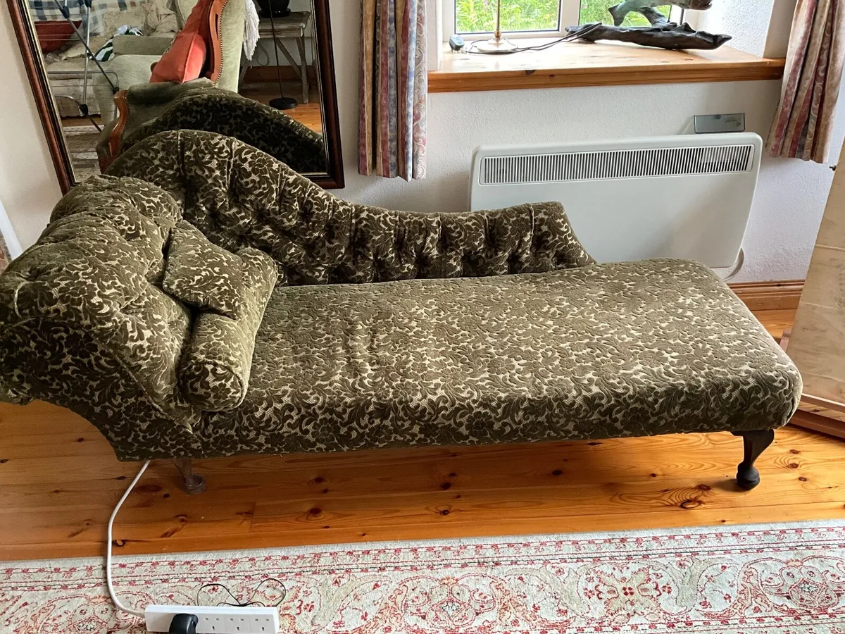 Chez Lounge - Image 2