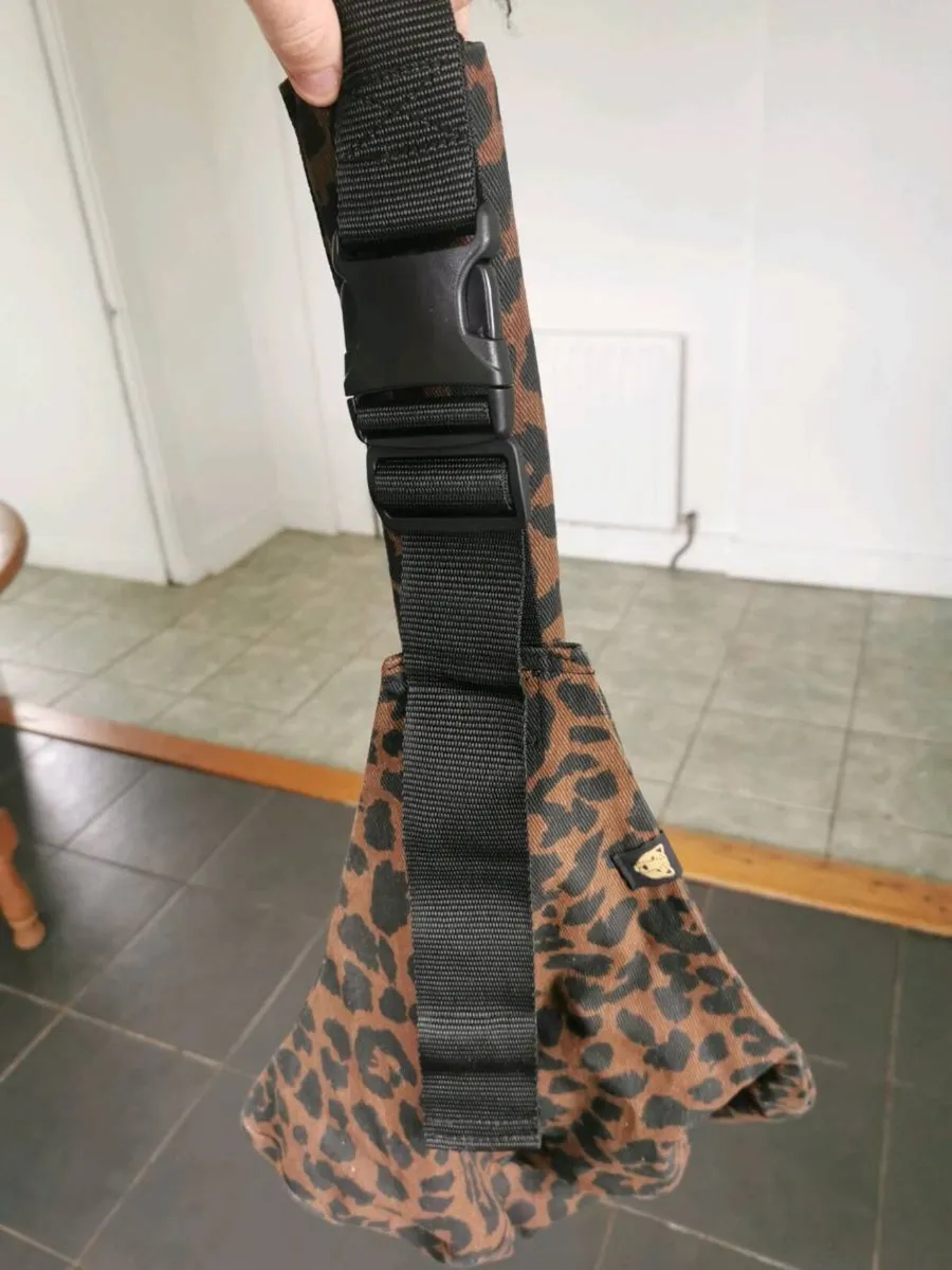 Baby/Toddler carrier - Image 3