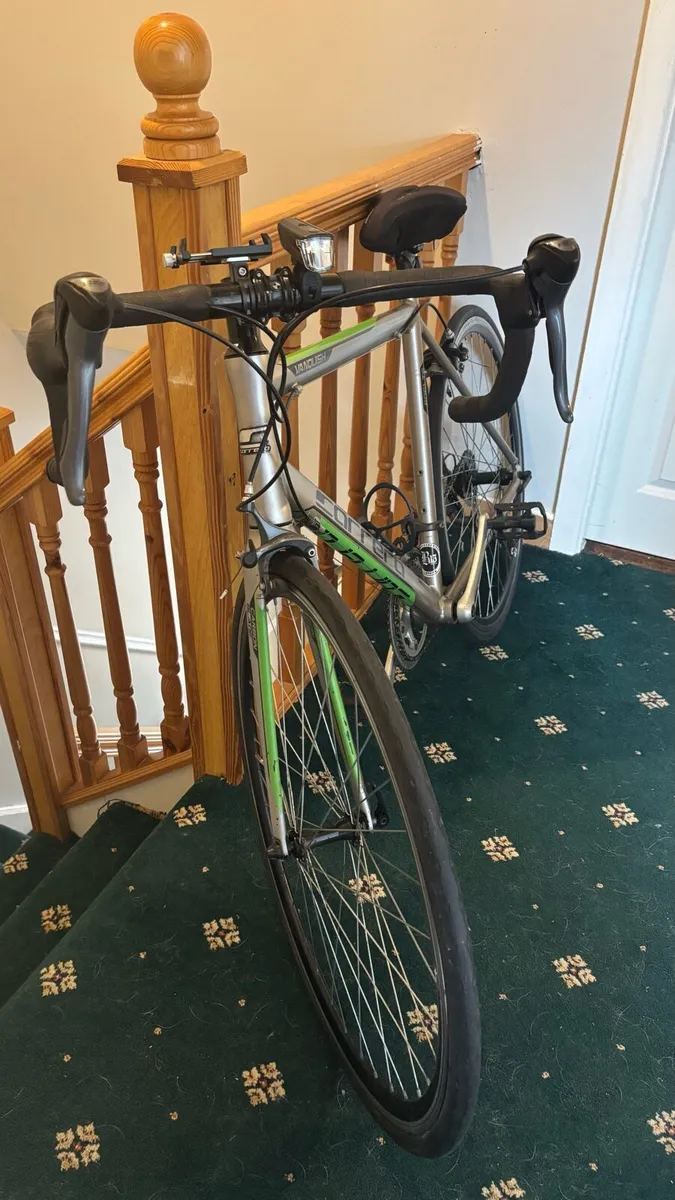 Road Bike Carrera Vanquish - Image 2