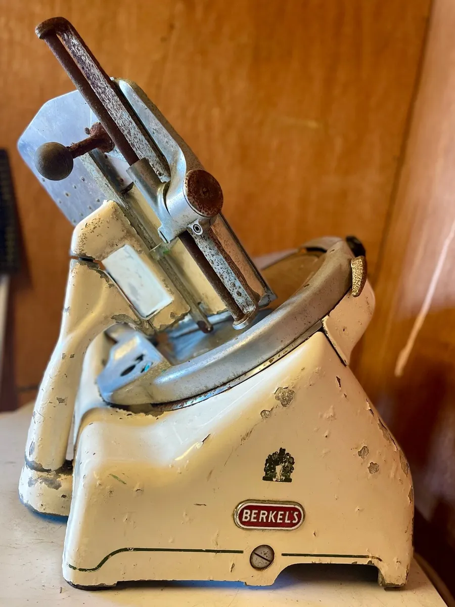 Berkel meat slicer - Image 1