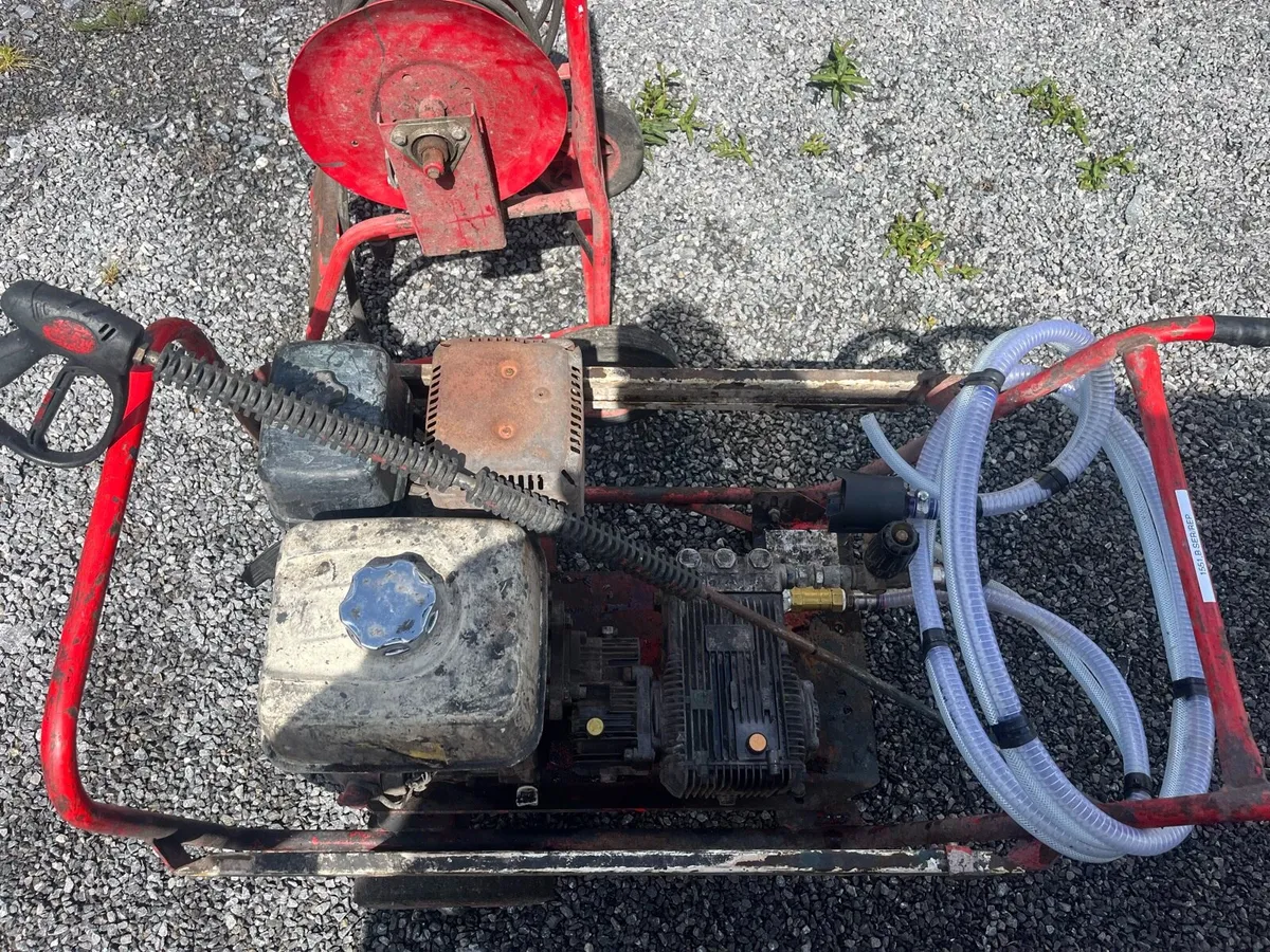 3000 psi  Honda power washer - Image 4