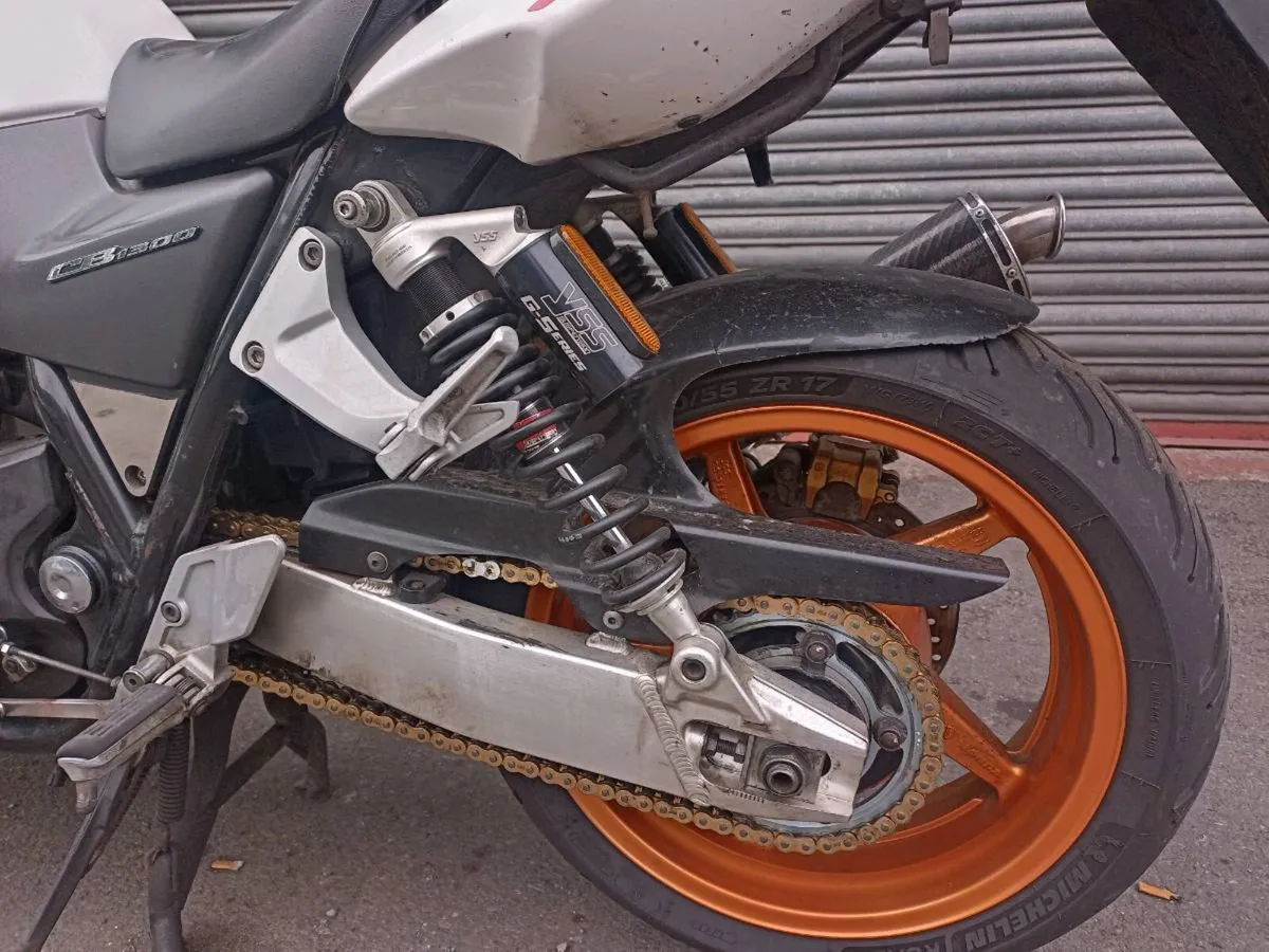 Honda CB 1300 S - Image 2