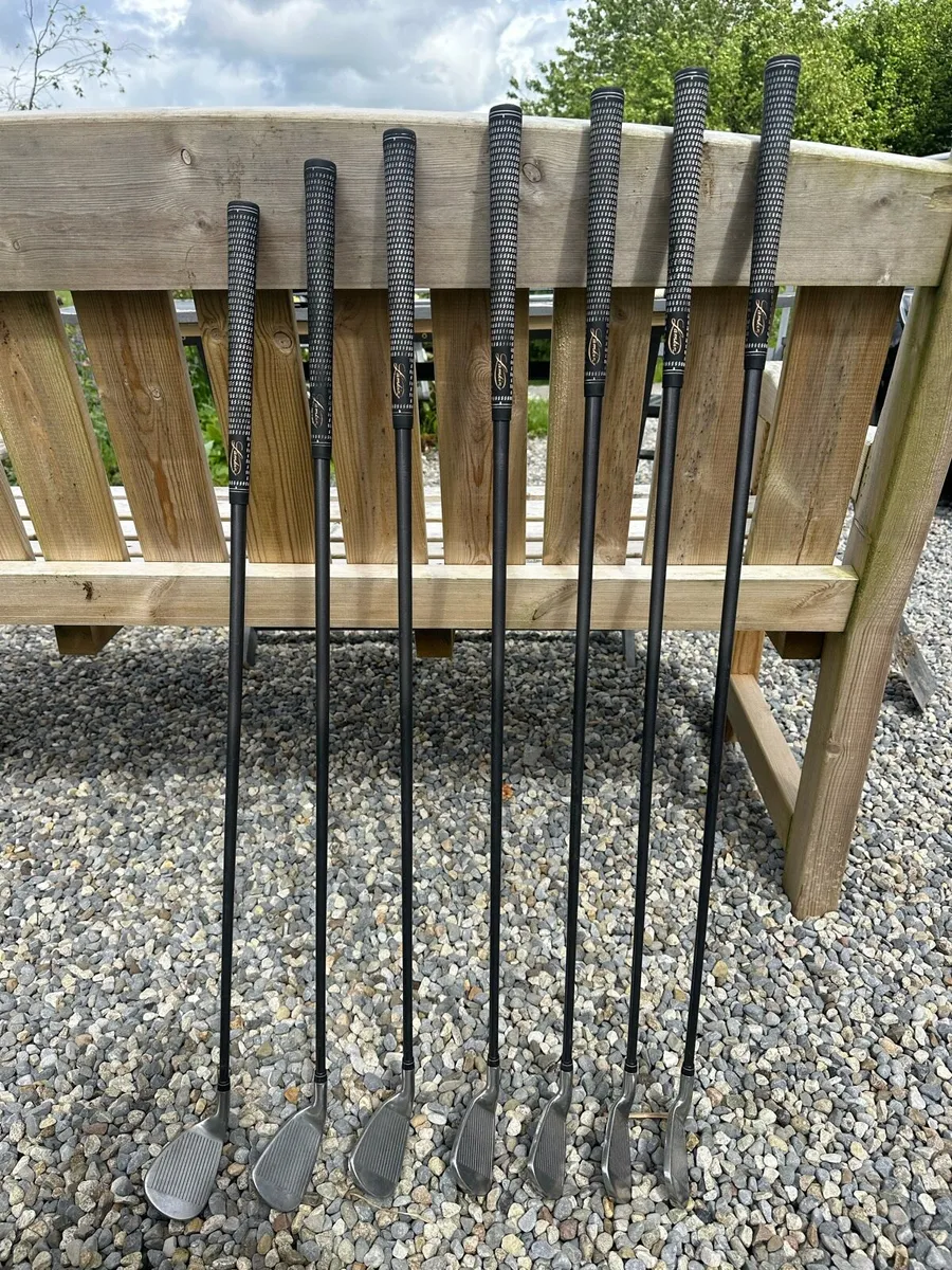 Perfect beginner set of Yonex irons 5-Sw - Image 3