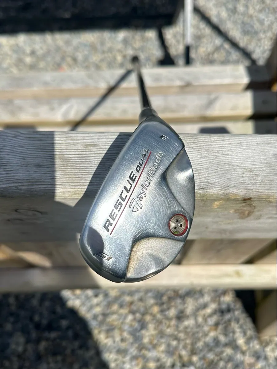 TaylorMade Rescue Dual 3 Hybrid (19°) for sale. - Image 2