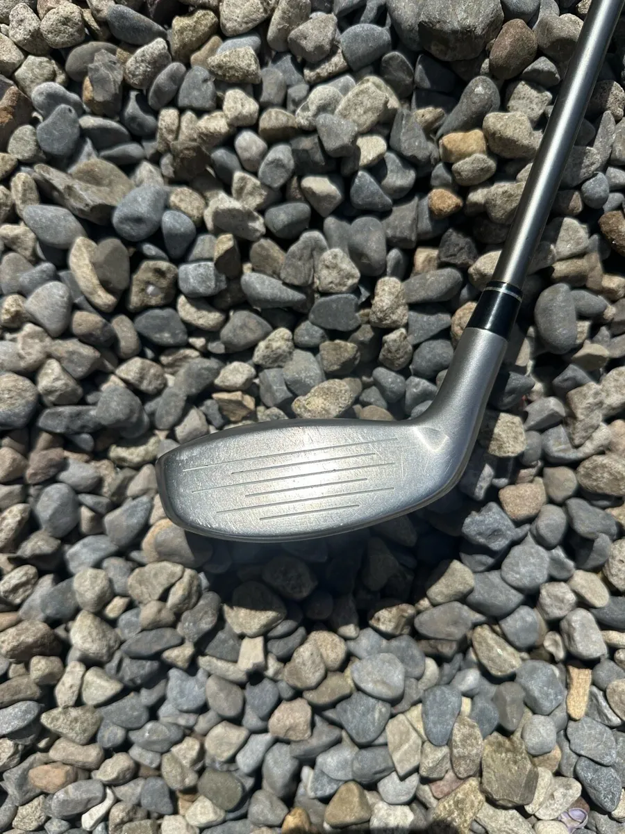 TaylorMade Rescue Dual 3 Hybrid (19°) for sale. - Image 3