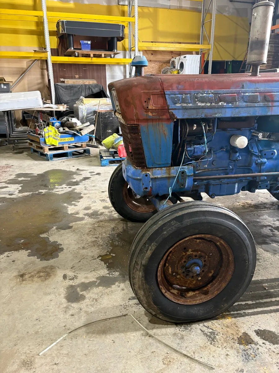 Ford 5000 ..1966 - Image 2