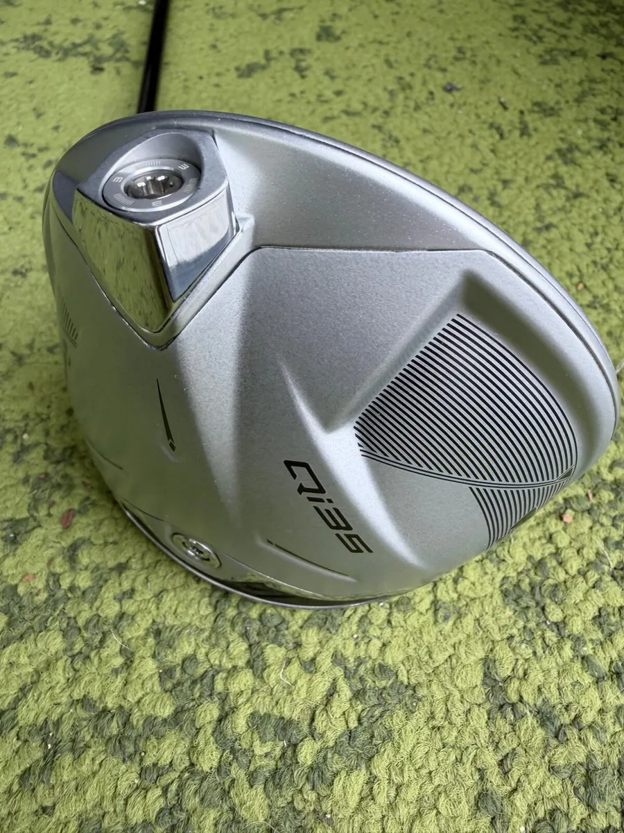 Taylormade Qi35 Driver - Image 1
