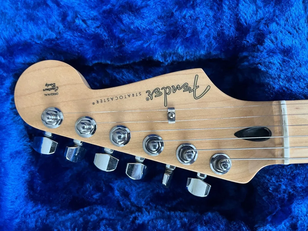 Fender guitar - Image 2