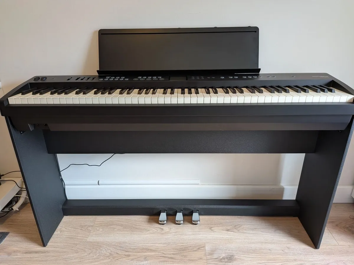 Roland FP-E50 Digital Piano - Image 4