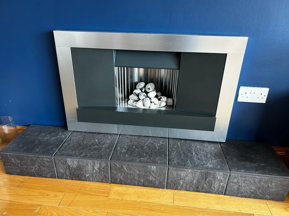 LPG gas fire - Image 2