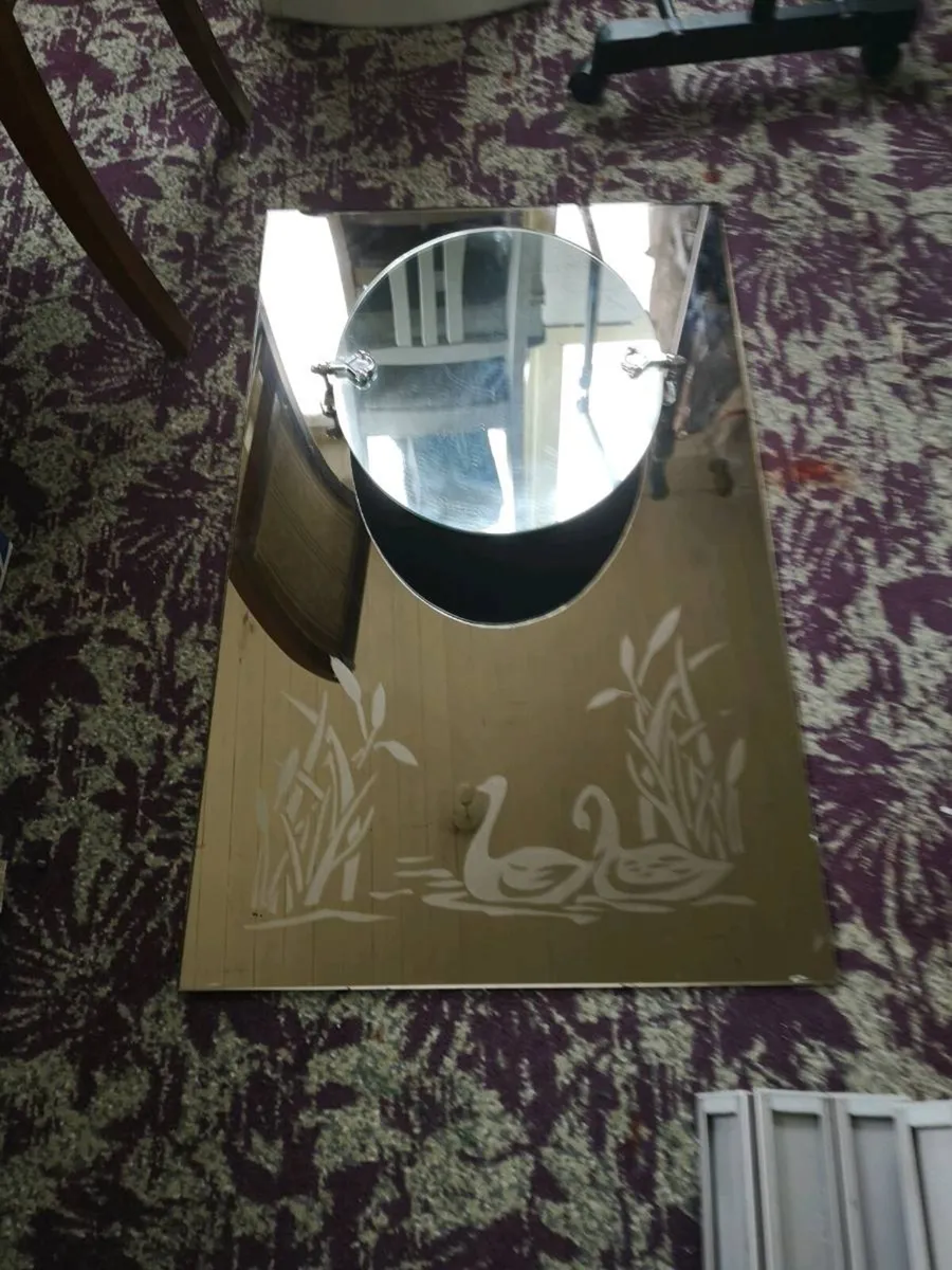 Mirror - Image 3