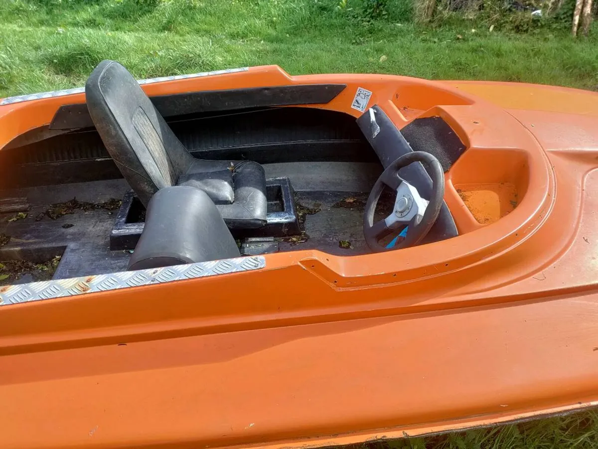 Shakespeare 13*5 speed boat, - Image 2