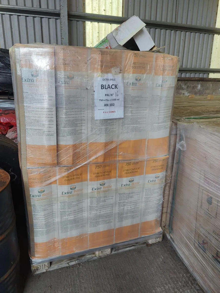 Hi quality 1500 meters 7 LYR black  silage wrap - Image 1