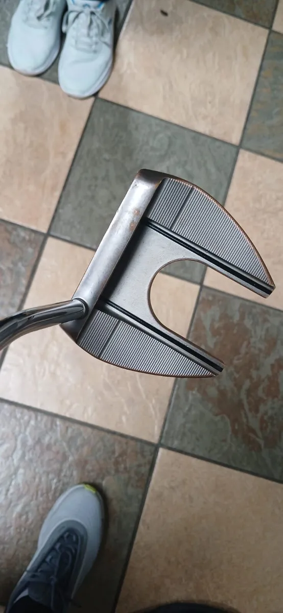 Taylormade TP5 Putter, excellent condition - Image 2