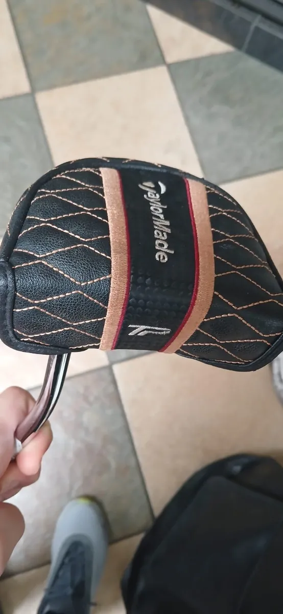 Taylormade TP5 Putter, excellent condition - Image 1