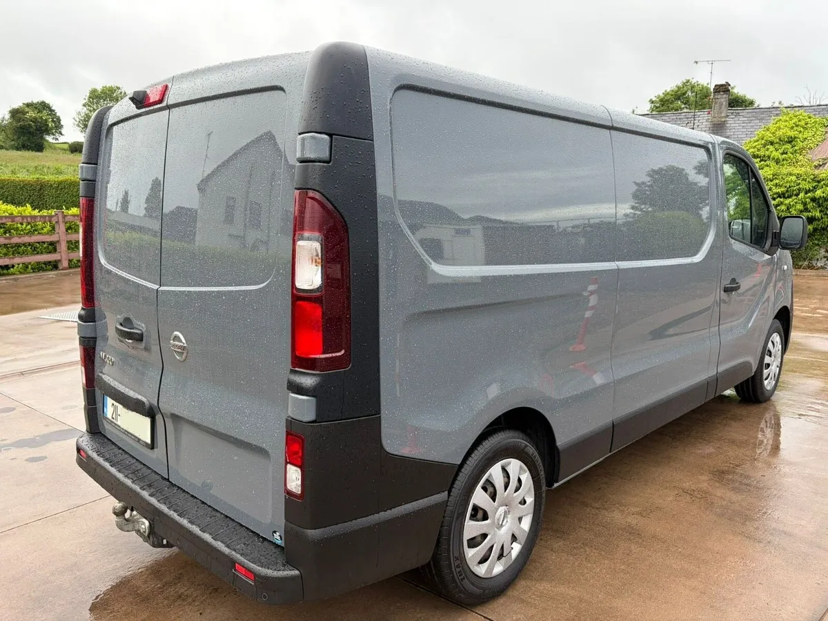 21 Nissan Primastar - Image 4