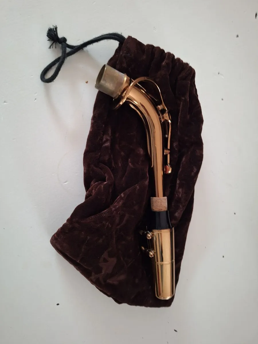 Yamaha YAS-62 professional level alto saxaphone - Image 3