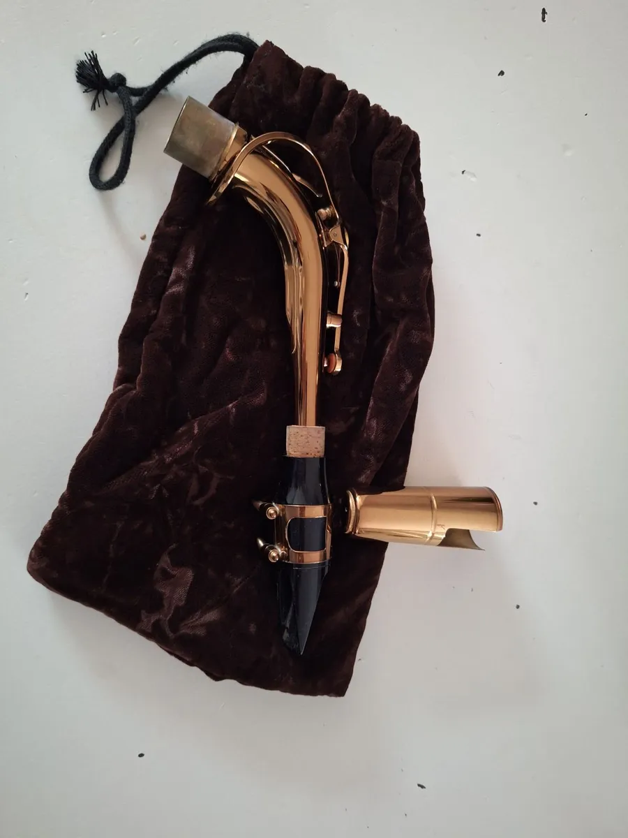 Yamaha YAS-62 professional level alto saxaphone - Image 4