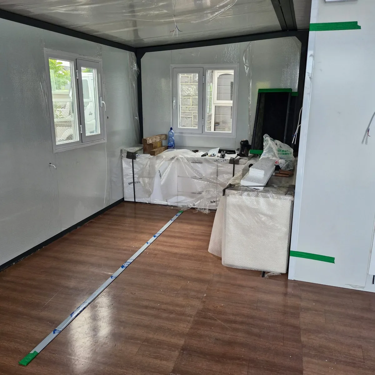Expandable Modular Living Unit - Image 4