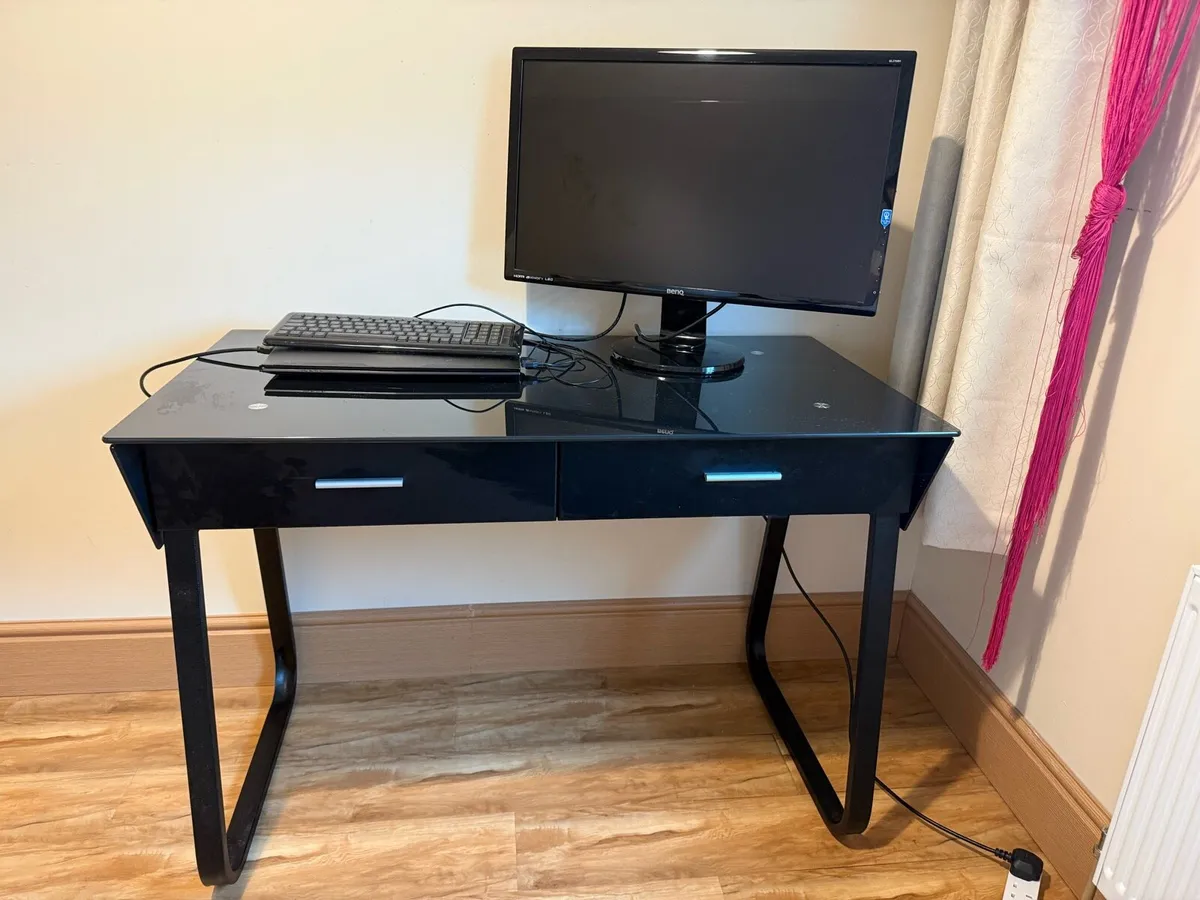 Computer table - Image 4