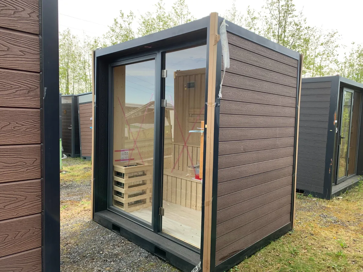 BID ONLINE NOW - 7FT X 7FT 4-6 PERSON SAUNA - Image 1