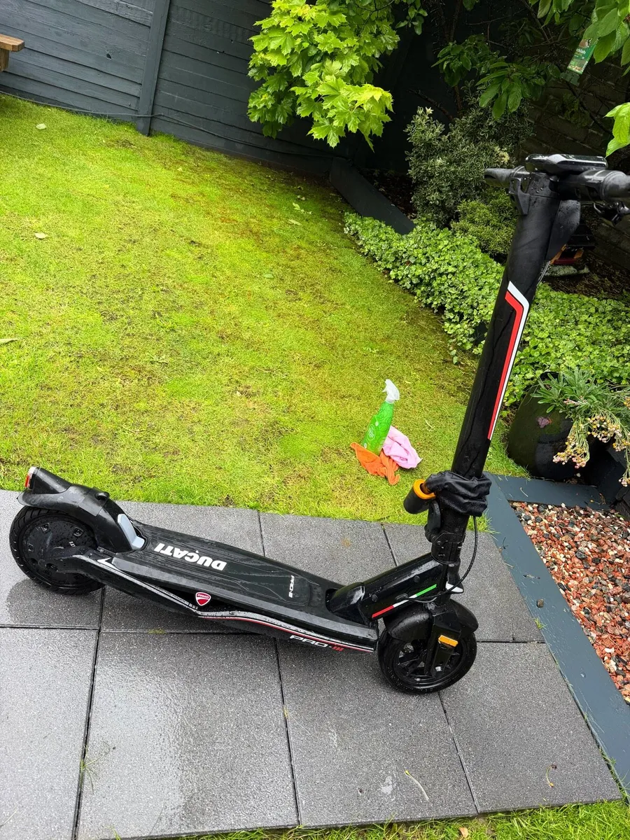 Ducati Pro 3 - Image 1