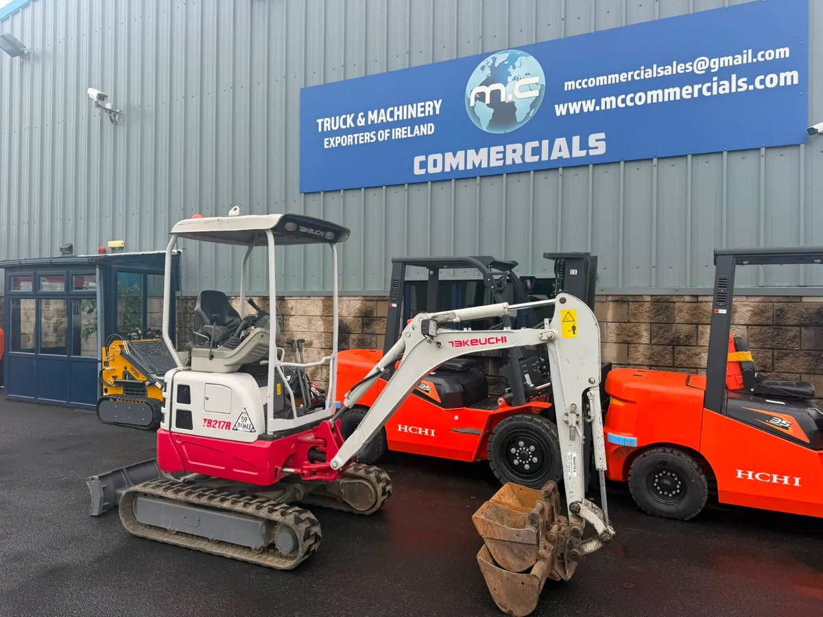 For Sale: Takeuchi Mini Excavator - Image 1