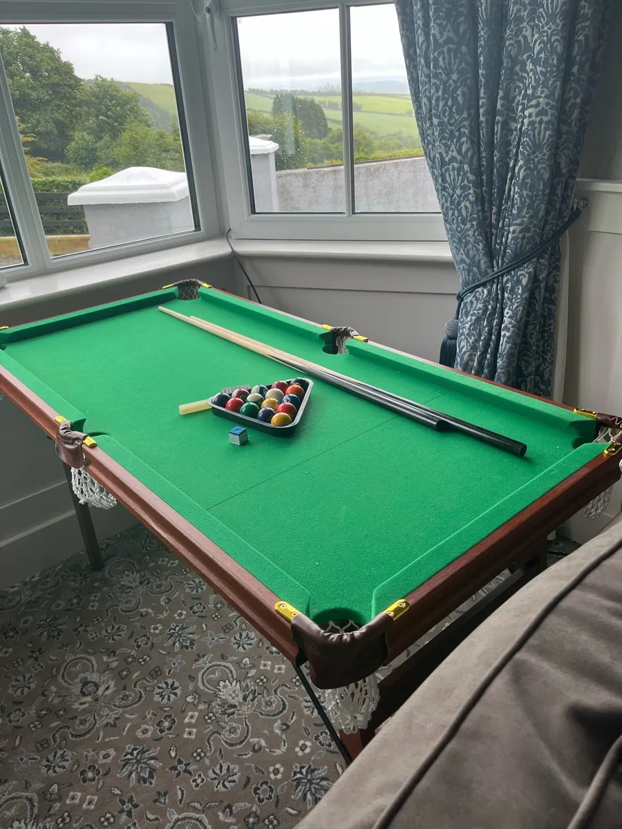 Kids pool table - Image 1