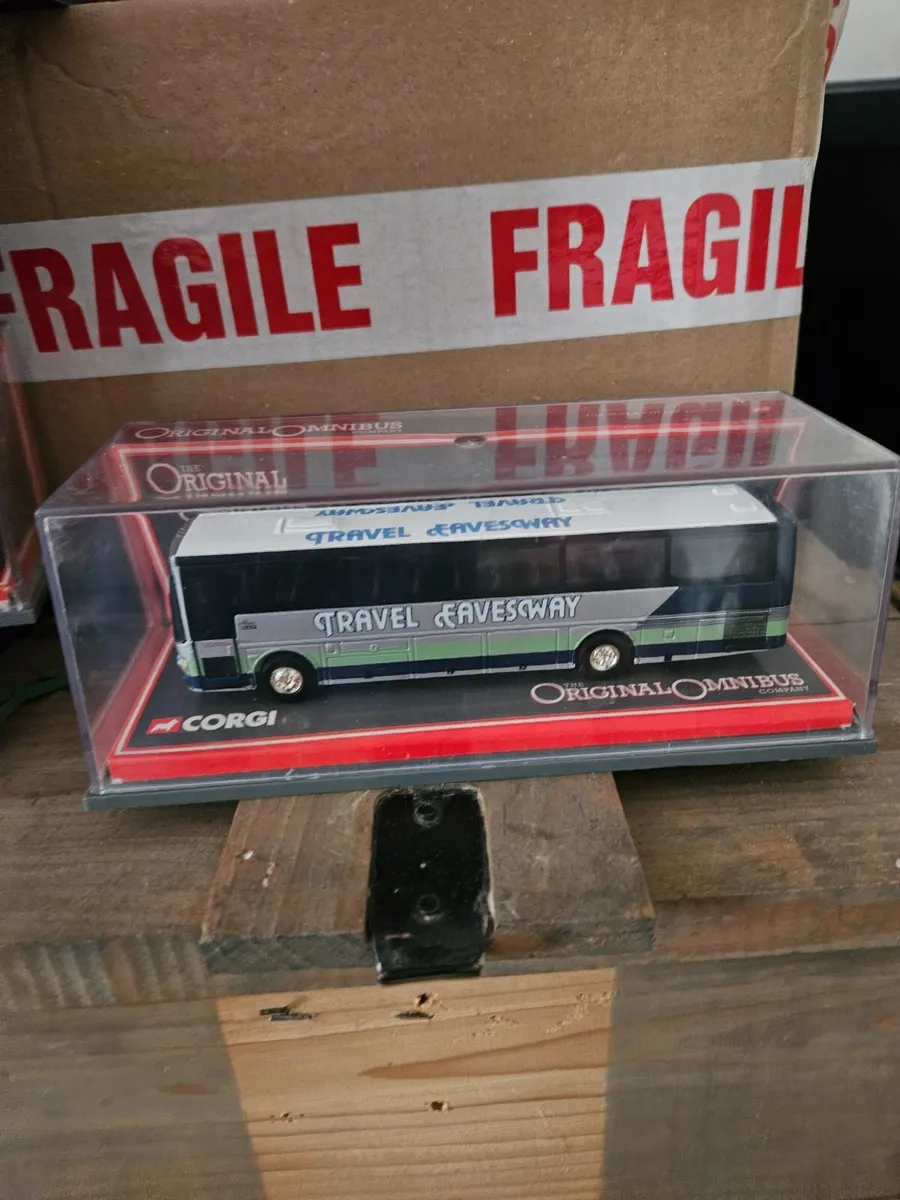 Corgi Bus - Image 1