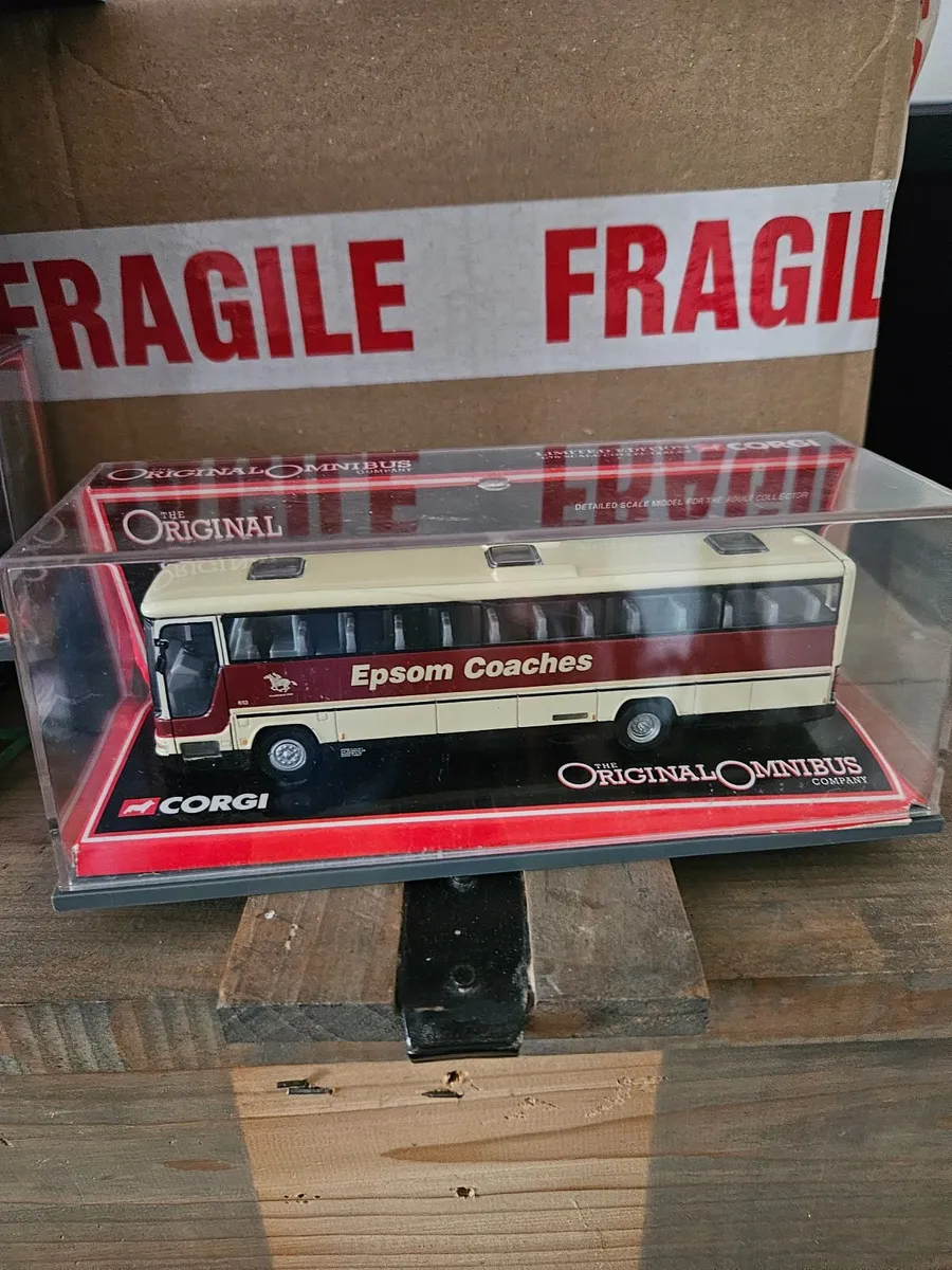Corgi Bus - Image 1