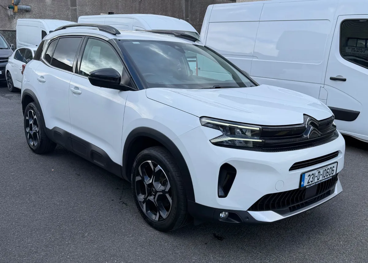 2023 Citroen C5 Aircross Commercial - Image 1