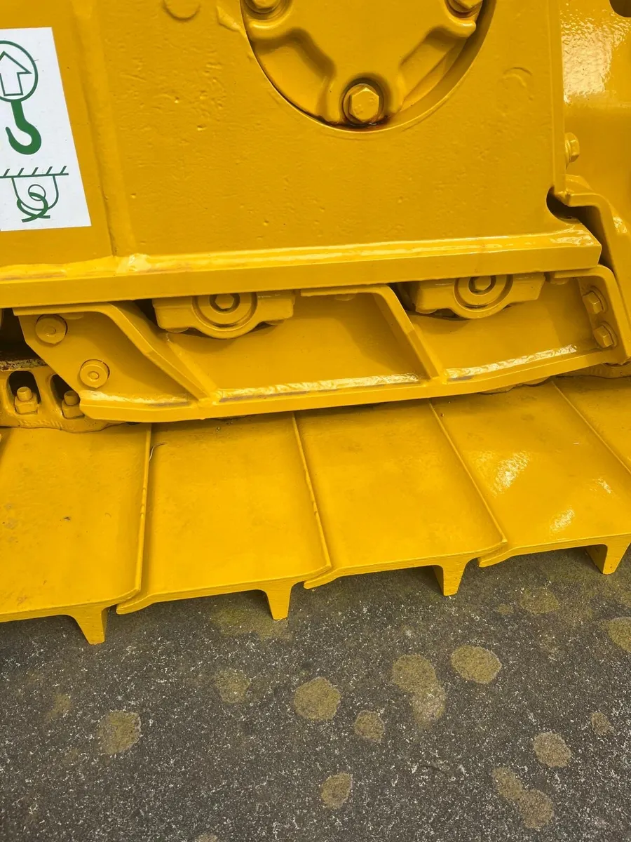 Chain Guides for Dozers⚡️Dozer Blades Refurbished - Image 1