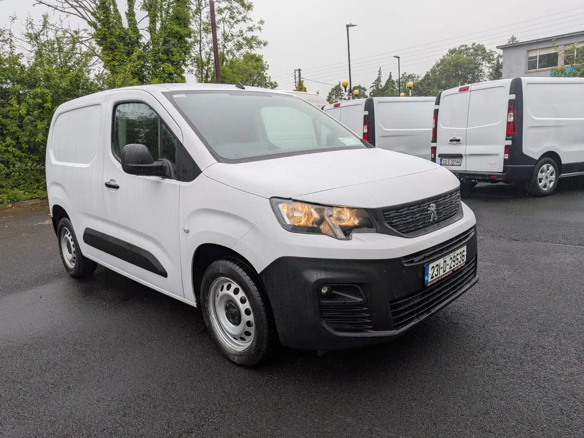 🔥 2023 Peugeot Partner Active Plus 🔥 - Image 1