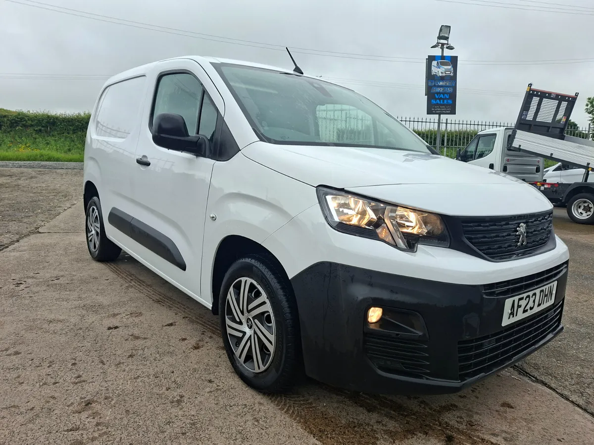 OUTSTANDING 2023 PEUGEOT PARTNER PROFESSIONAL - Image 1